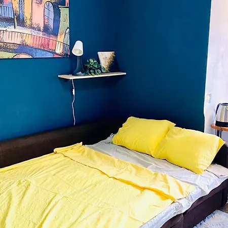 One Bedroom In The Center 布加勒斯特